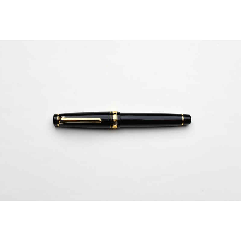 Sailor Pro Gear Fountain Pen  Black/Gold