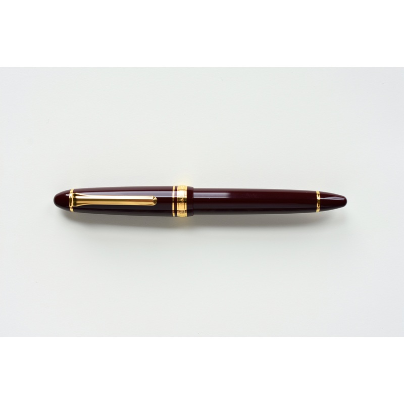 Sailor 1911 Standard – Maroon/Gold