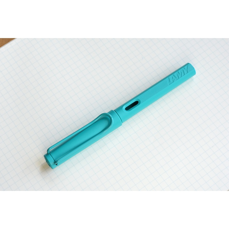 LAMY Safari Fountain Pen – Candy Collection – Aquamarine