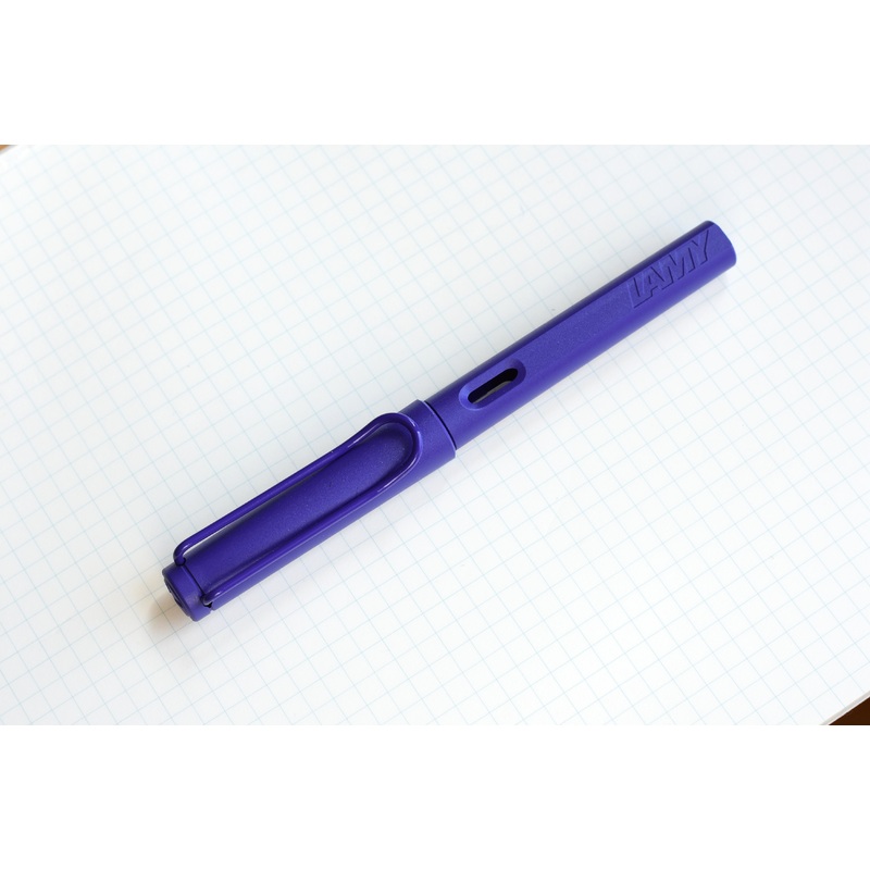 LAMY Safari Fountain Pen – Candy Collection – Violet