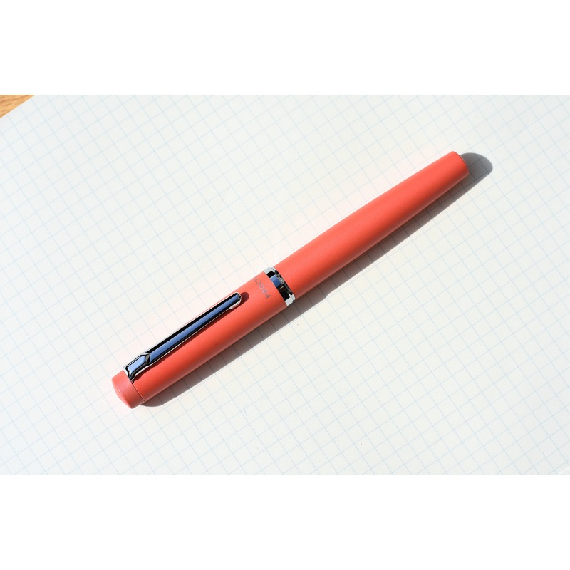 Platinum Procyon – Persimmon Orange