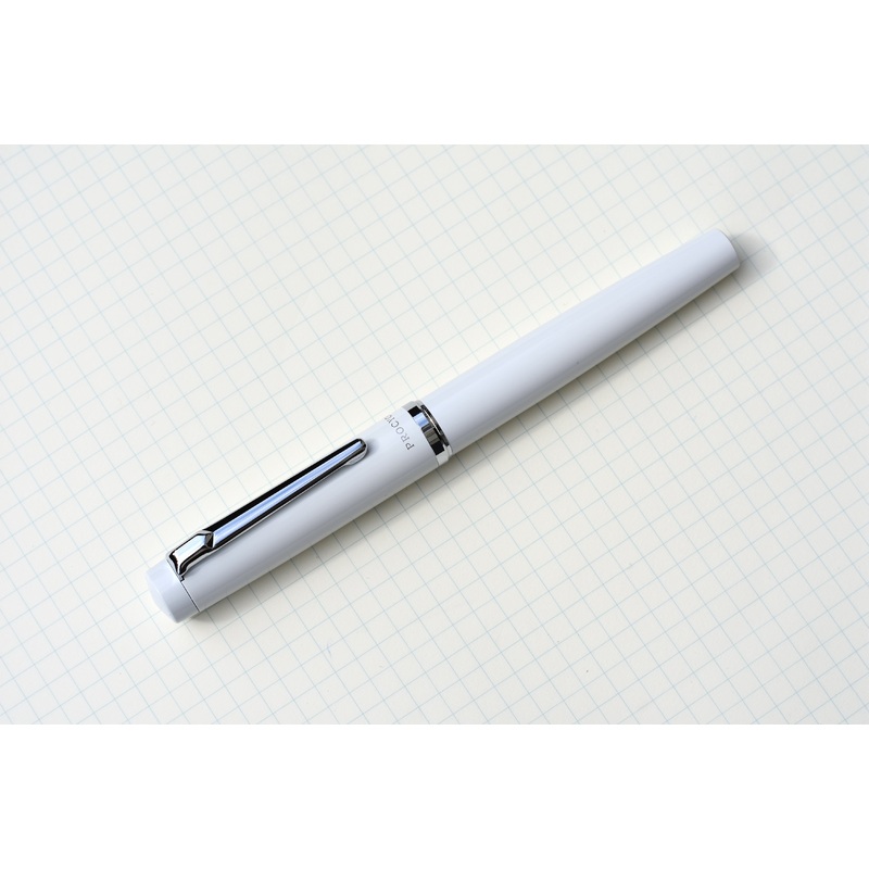 Platinum Procyon – Porcelain White