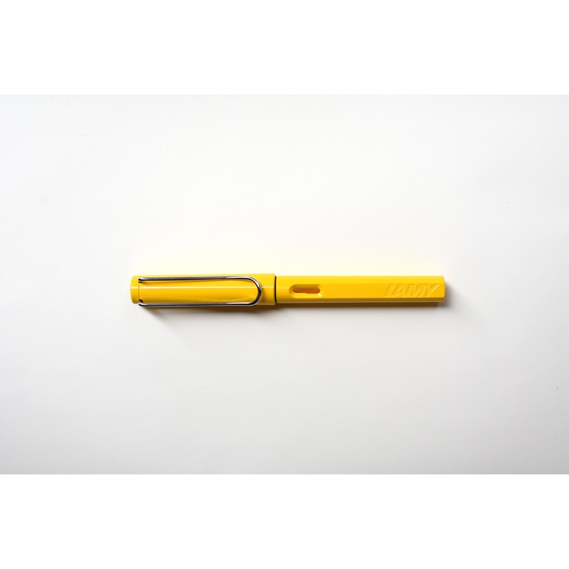 LAMY Safari Fountain Pen – Yellow