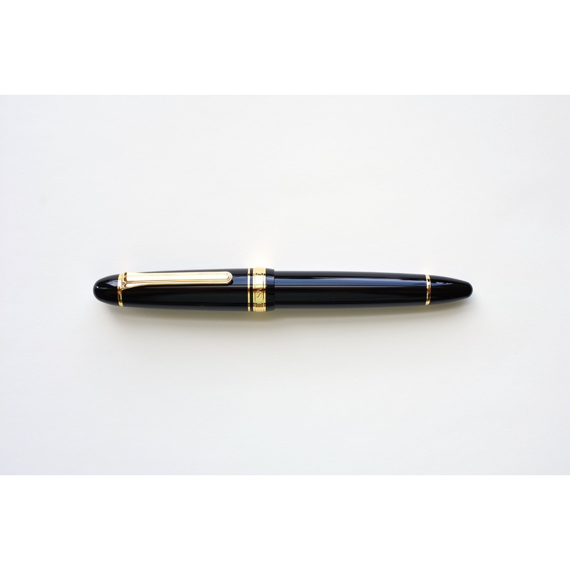 Sailor 1911 King of Pen Fountain Pen  Black/Gold