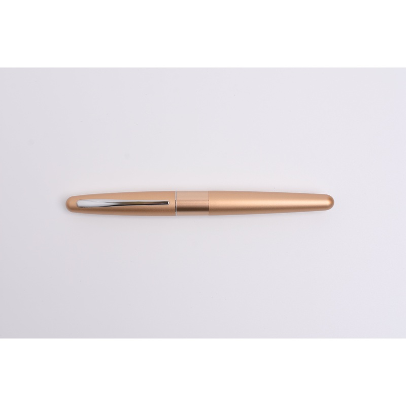 Pilot MR Metropolitan Fountain Pen – Gold