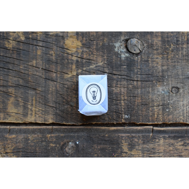 LCN Life Pieces Metal Stamp – Light Bulb