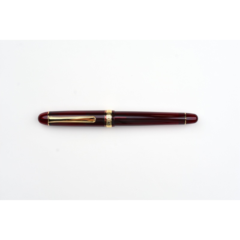 Platinum Century 3776 – Bourgogne – Gold Trim