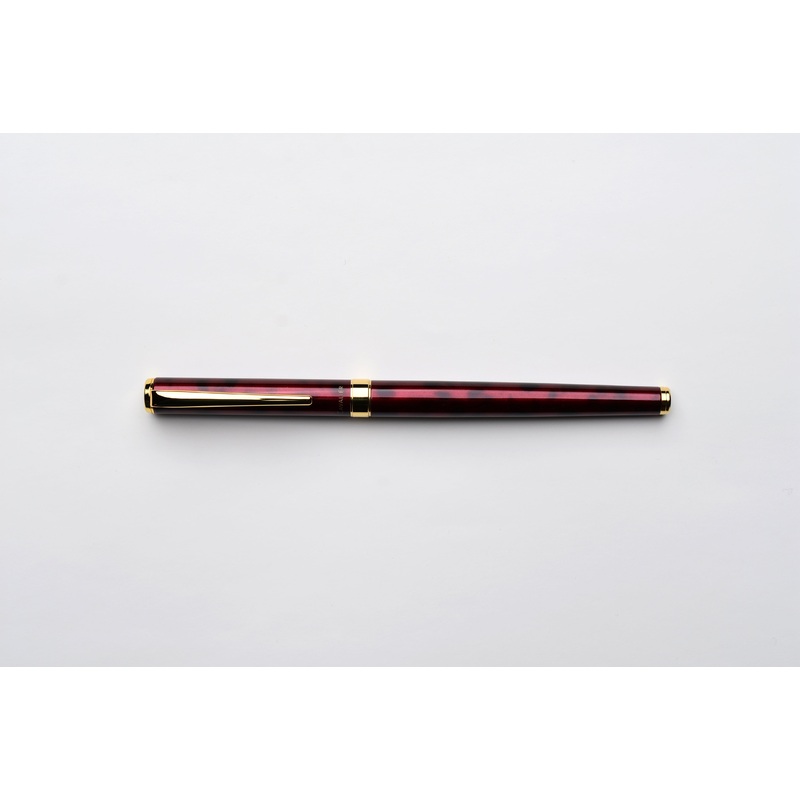Pilot Cavalier Fountain Pen – Marbled – Black/Red