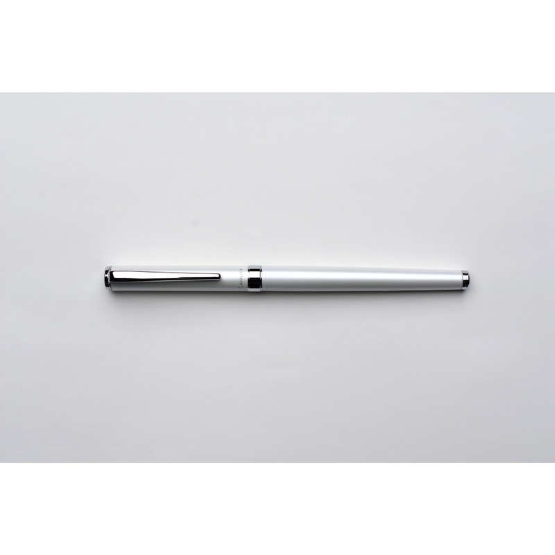 Pilot Cavalier Fountain Pen – Pearl White