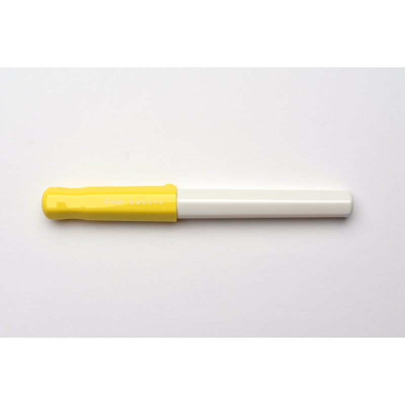 Pilot Kakuno Fountain Pen – White Barrel/Yellow Cap – Fine Nib