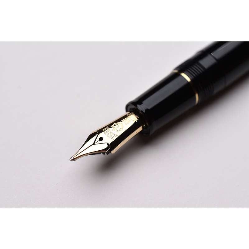 Sailor Cross Point Fountain Pen – Gold Trim (In Store Only)