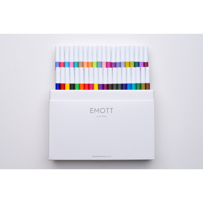 Uni EMOTT Felt-Tip Color Liner – Set of 40
