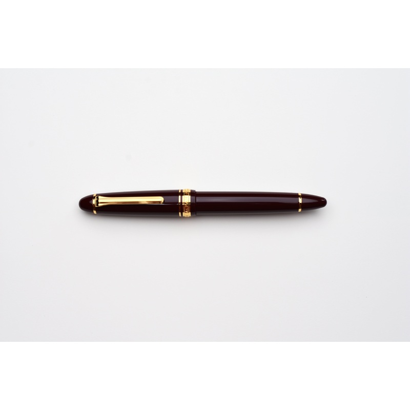 Sailor 1911 Large – Maroon/Gold Trim