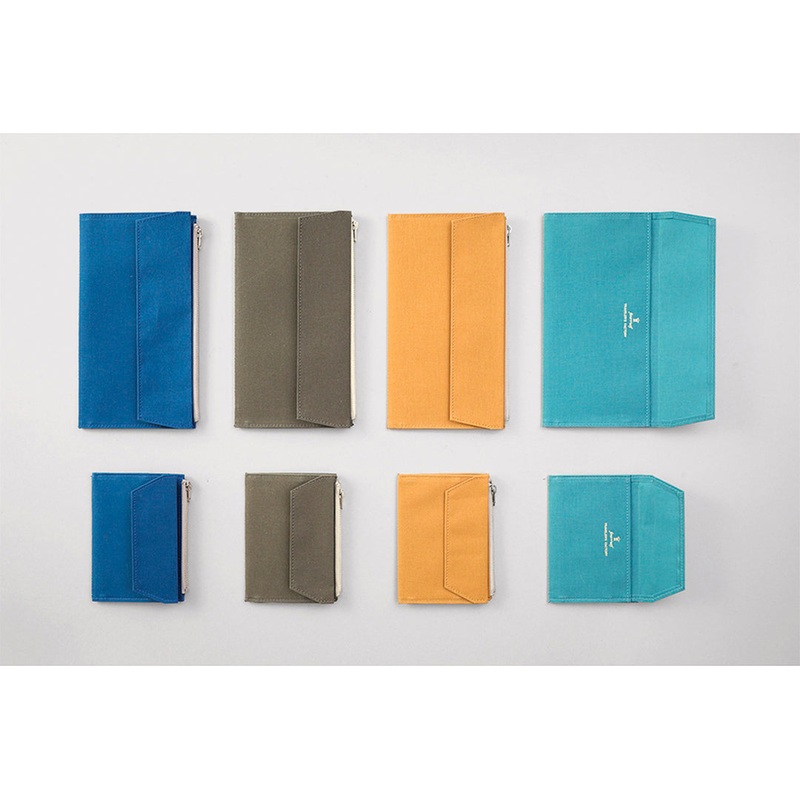 TRAVELER’s Factory – Paper Cloth Zipper Case – Regular Size – Limited Item