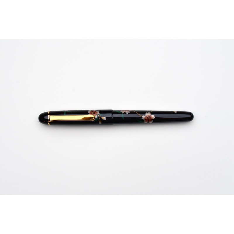 Platinum Century 3776 Urushi Maki-e – Sakura