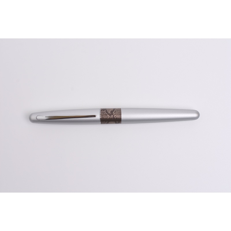 Pilot MR Metropolitan Fountain Pen – Animal – Python