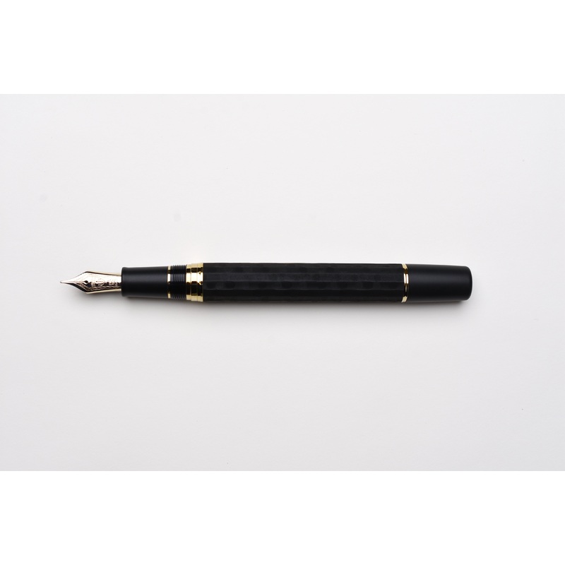 Sailor Ebonite Sculpture Fountain Pen – Yakoh