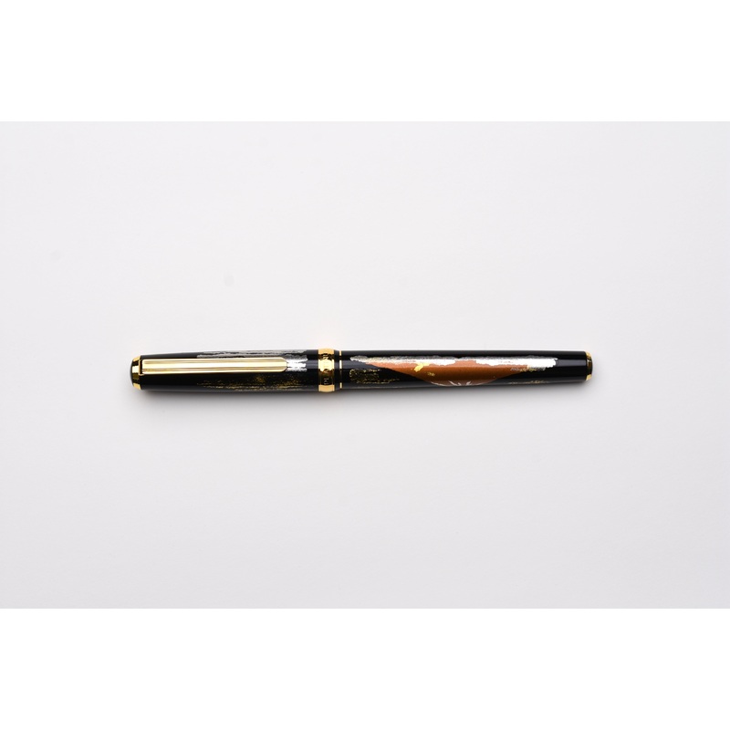 Platinum Kanazawa Gold Leaf Fountain Pen – Red Mt. Fuji