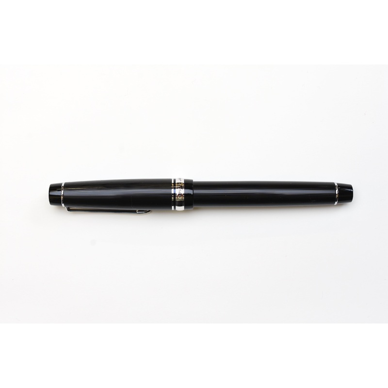 Pilot Justus 95 Fountain Pen – Stripe – Black/Rhodium