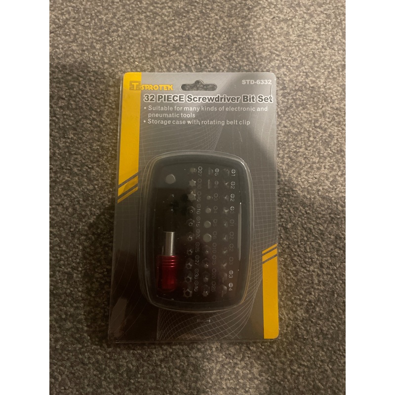 32 Piece screwdriver bit set