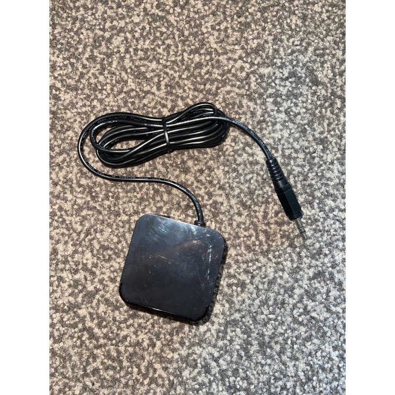 Box type IR Receiver for HWS range. 1M cord with 3.5mm stereo plug.