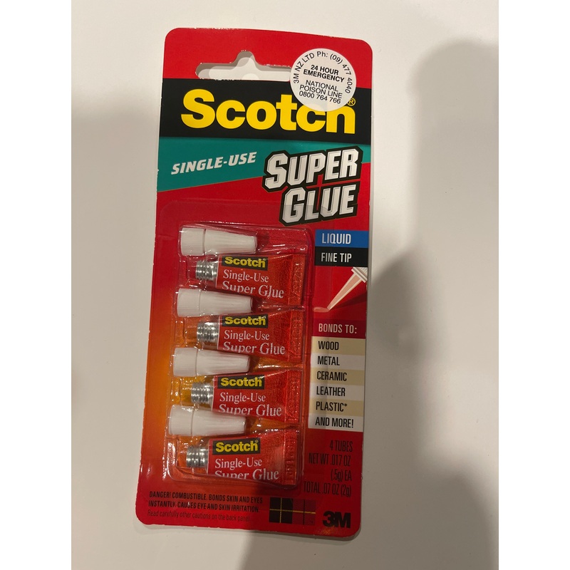 Scotch single use superglue .