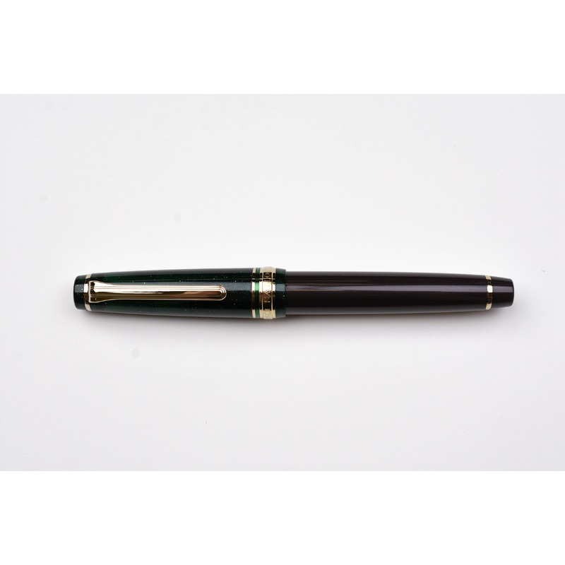 Sailor Tea Time Series Pro Gear Slim – Christmas Pudding