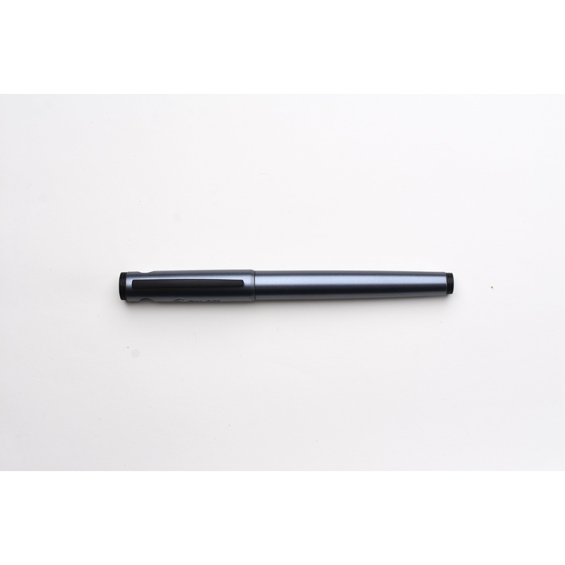 Pilot Explorer Fountain Pen – Gray