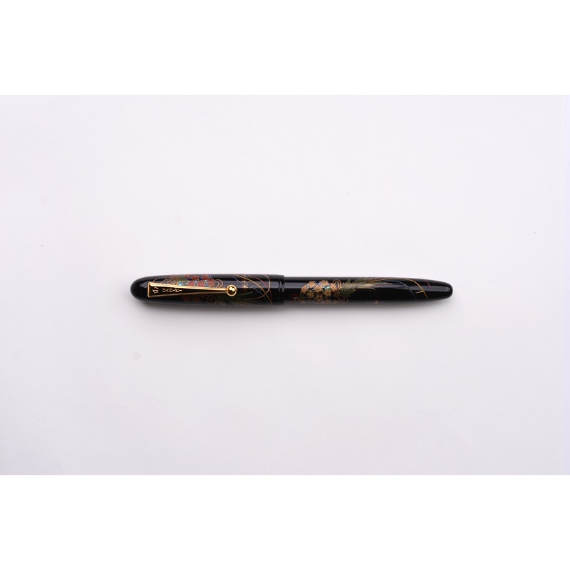 Pilot Namiki Yukari Maki-e Fountain Pen – Herb Decoration