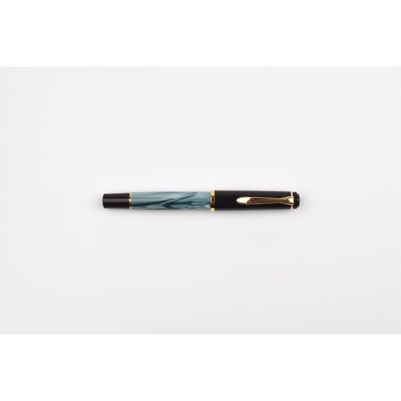 Pelikan M200 Fountain Pen – Classic – Green Marble