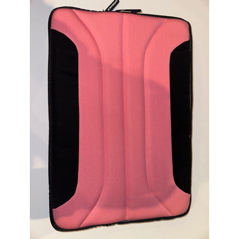 Warwick padded laptop case upto 17 laptop