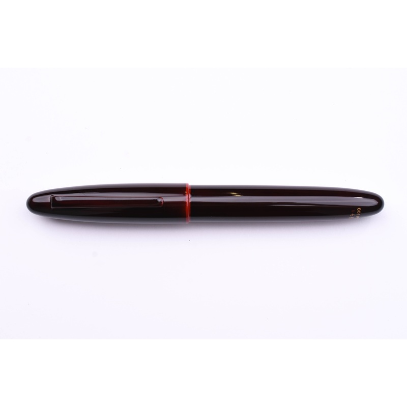 Taccia Miyabi Earth Fountain Pen – Aka Tamenuri – Limited Edition