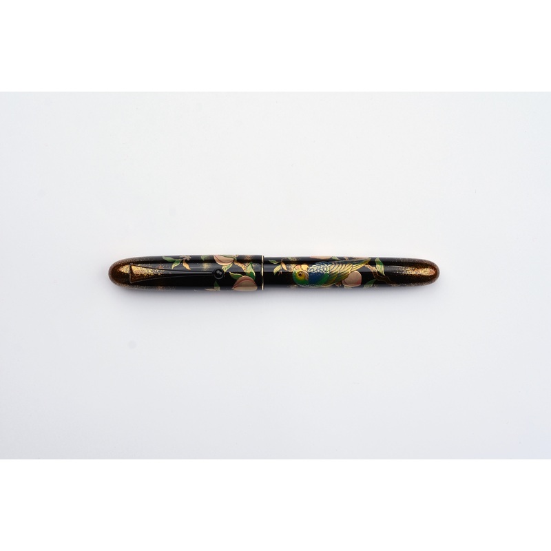 Pilot Namiki Yukari Royale Maki-e Fountain Pen – Parrot with Peach