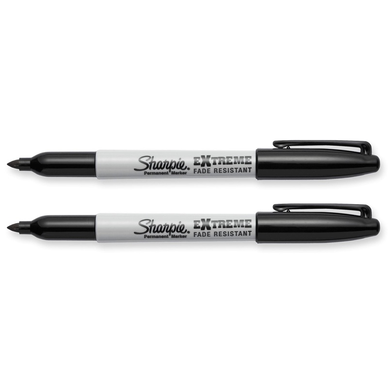 SHARPIE 2-Pack Extreme Permanent Marker with Fine Point Tip. Extreme Versatility on Sports Gear, Camping Equipment, boating Accessories etc. Quick-drying & Fade Resistant.