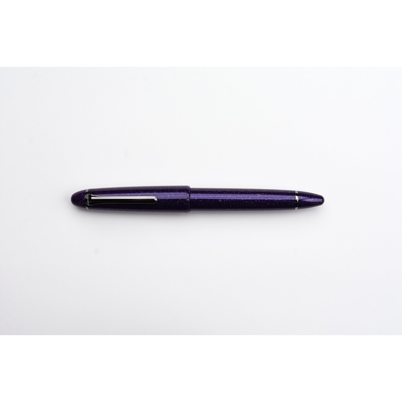 Sailor 1911 Large – Ringless Galaxy – Magellanic Clouds