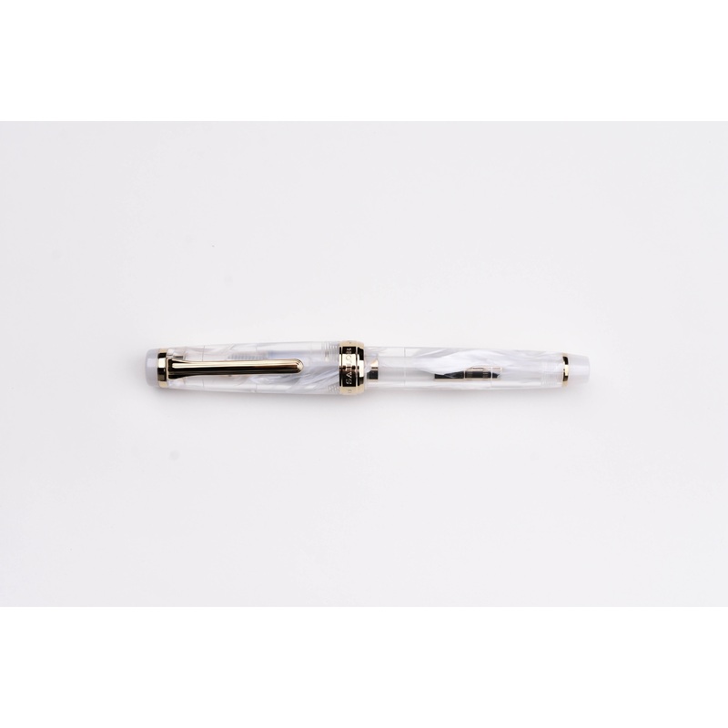 Sailor Veilio Fountain Pen – Pearl White – Limited Release