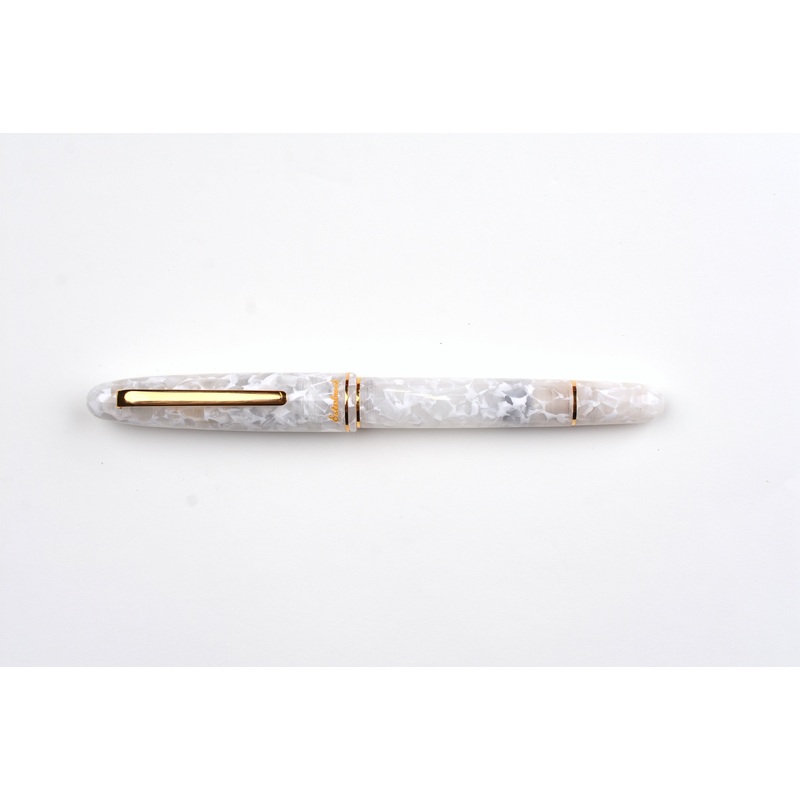 Esterbrook Estie Fountain Pen – Winter White – Piston Filler
