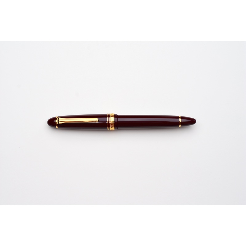 Sailor 1911 Large Lefty – Maroon/Gold Trim