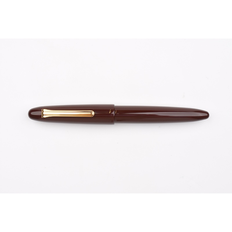 Sailor 1911 King of Pen – Color Urushi Kaga – Ebonite Fountain Pen – Maroon