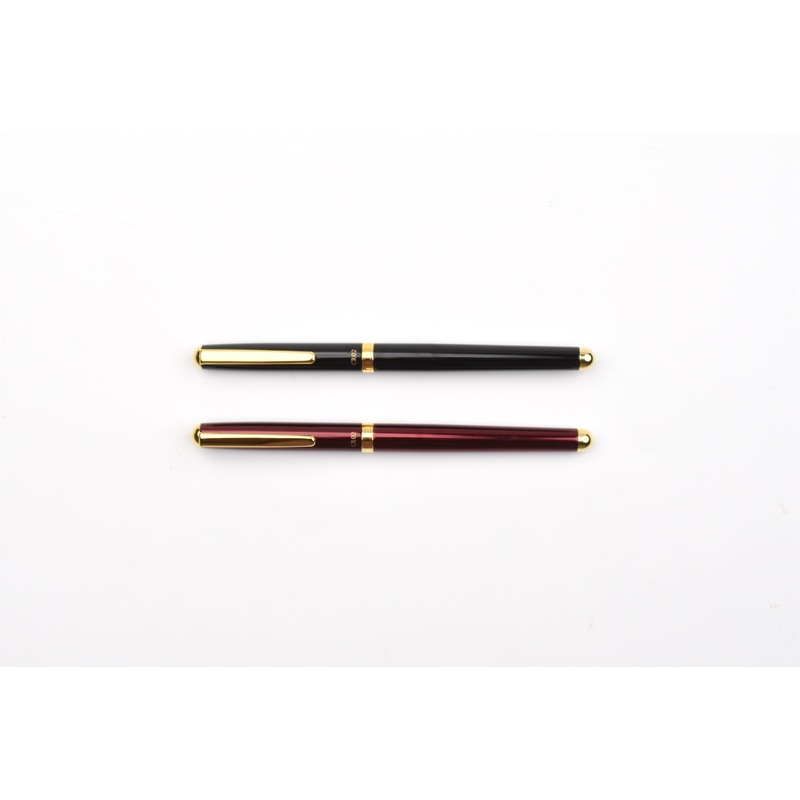 Ohto CR02 Lacquer Rollerball – 0.5mm