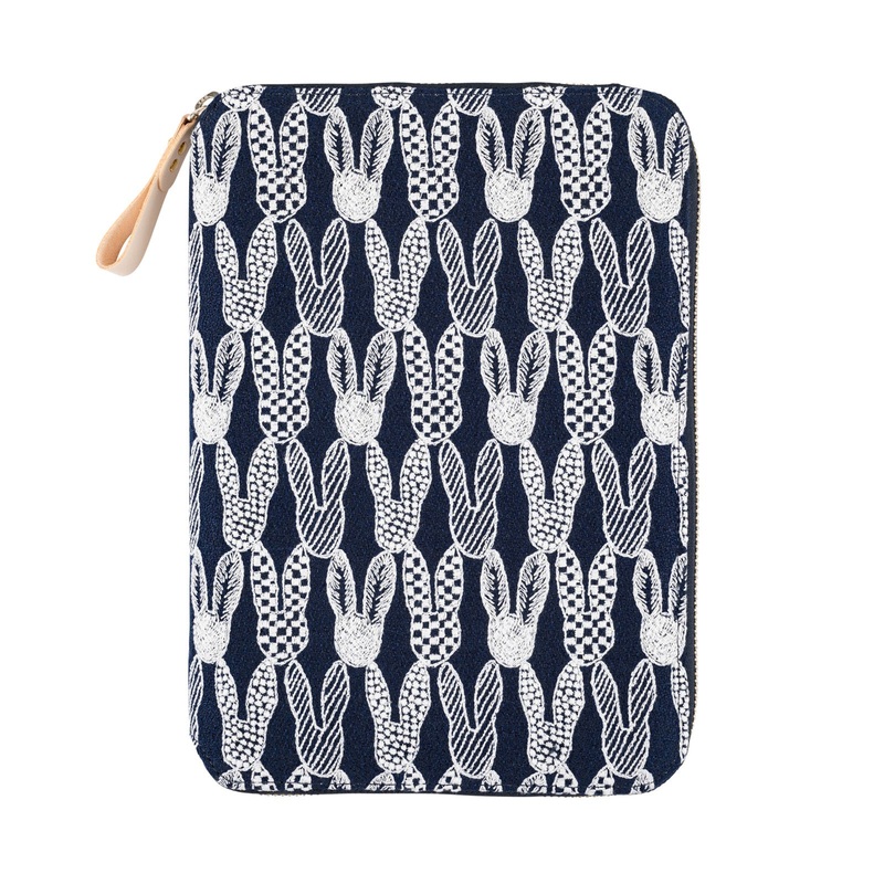 Hobonichi Cousin Cover 2025 – Mina Perhonen: Pomppia (Navy) – A5